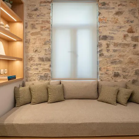 Apartment Nest In The To Mgmt Volos