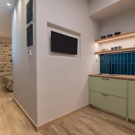Apartman Nest In The To Mgmt Vólosz