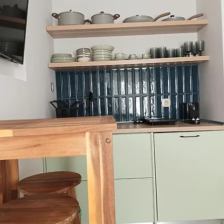 Apartman Nest In The To Mgmt Vólosz