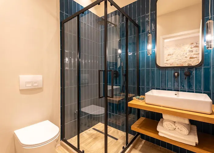 Apartment Nest In The To Mgmt *