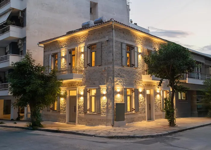 Nest In The To Mgmt Apartment